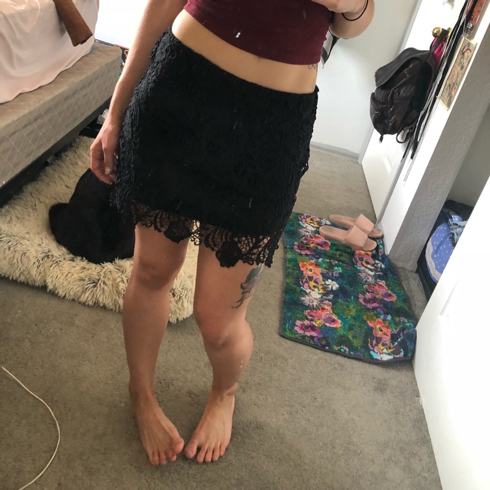 Black skirt